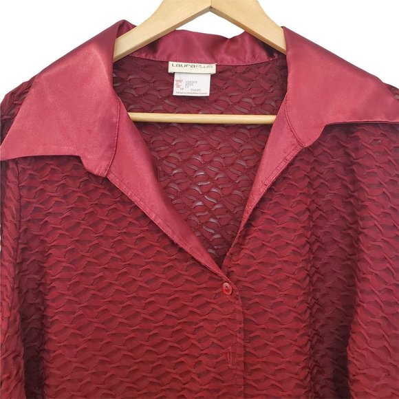 Vintage  Laura Plus Button Front Shirt with Pointed Collar - Picture 3 of 7